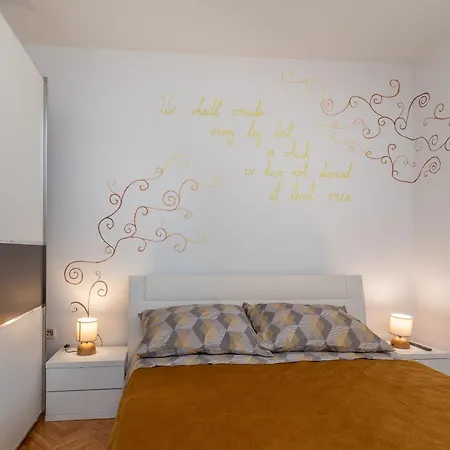 With Parking Space - 21795 Apartament *